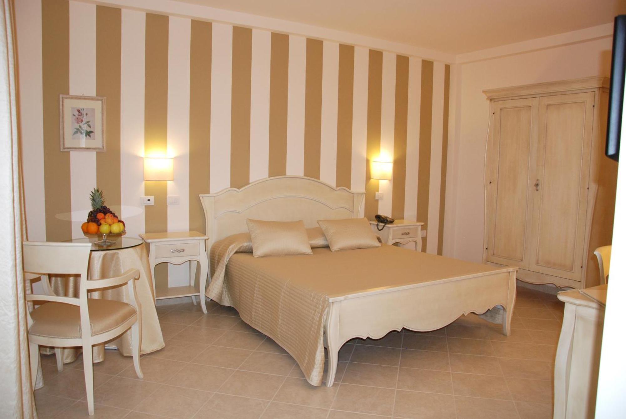 Alcantara Resort Di Charme Adults Only Gaggi Kültér fotó