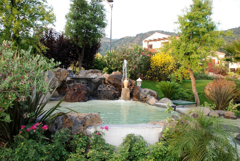 Alcantara Resort Di Charme Adults Only Gaggi Kültér fotó