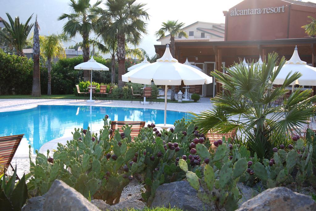 Alcantara Resort Di Charme Adults Only Gaggi Kültér fotó
