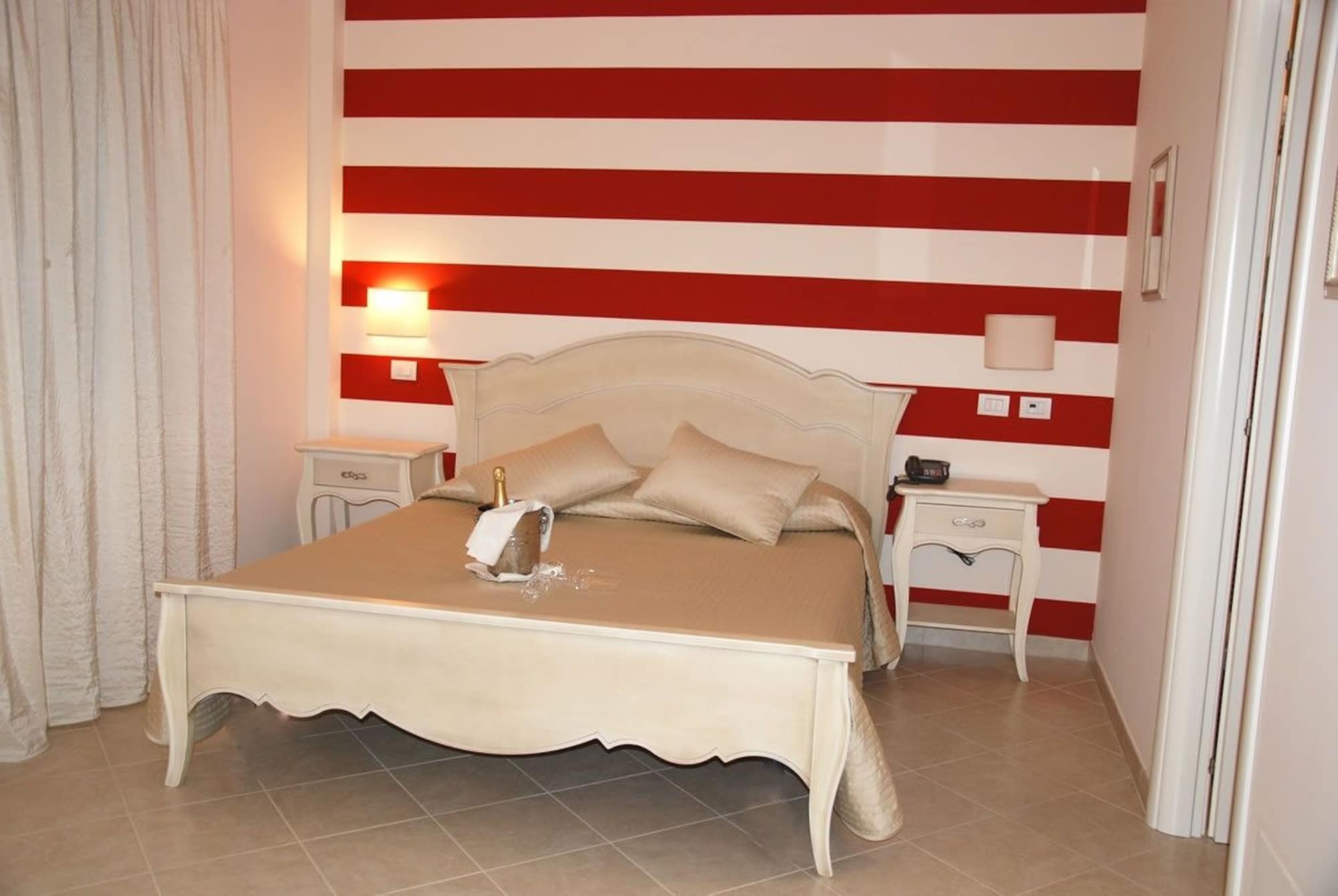 Alcantara Resort Di Charme Adults Only Gaggi Kültér fotó